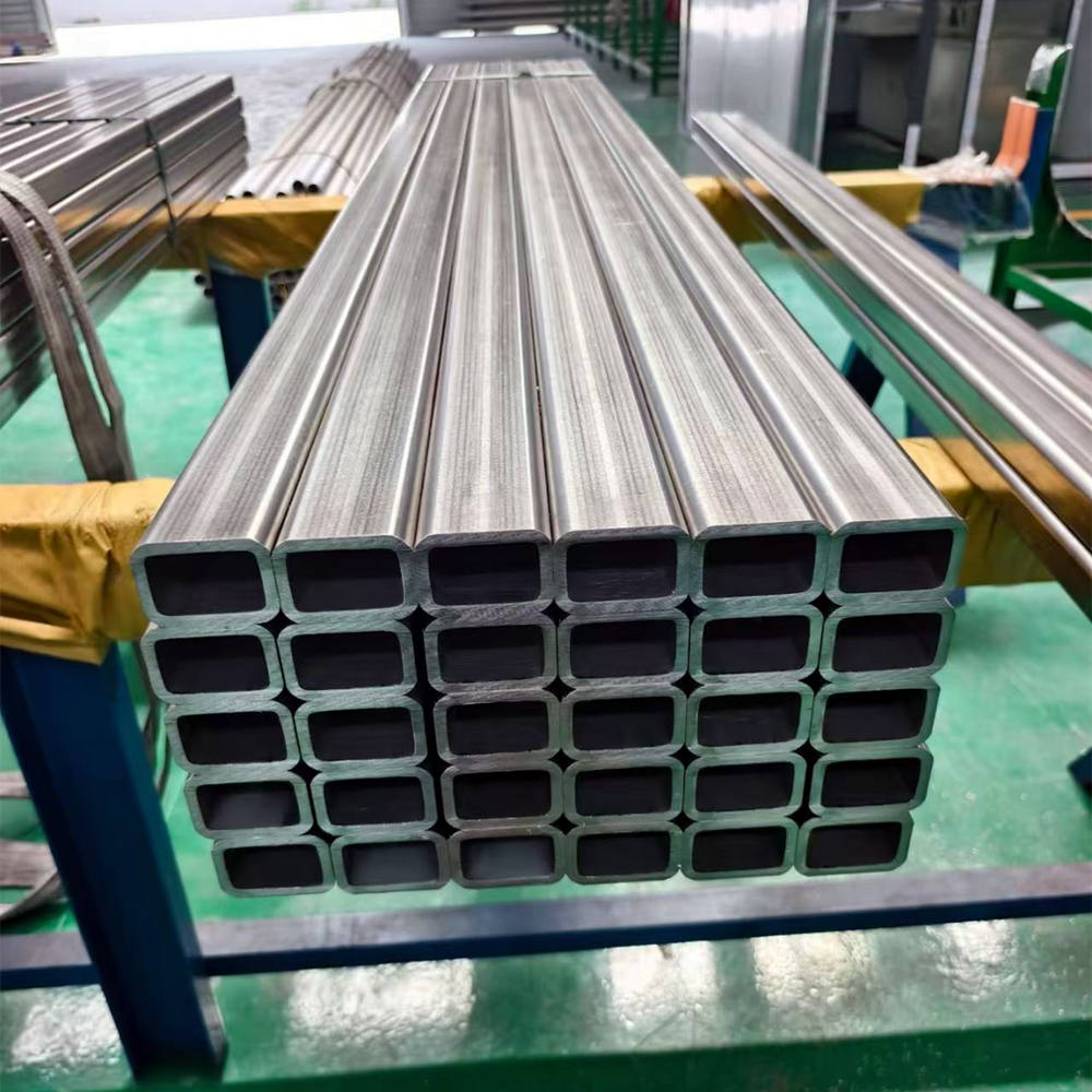 Seamless Rectangular Tube